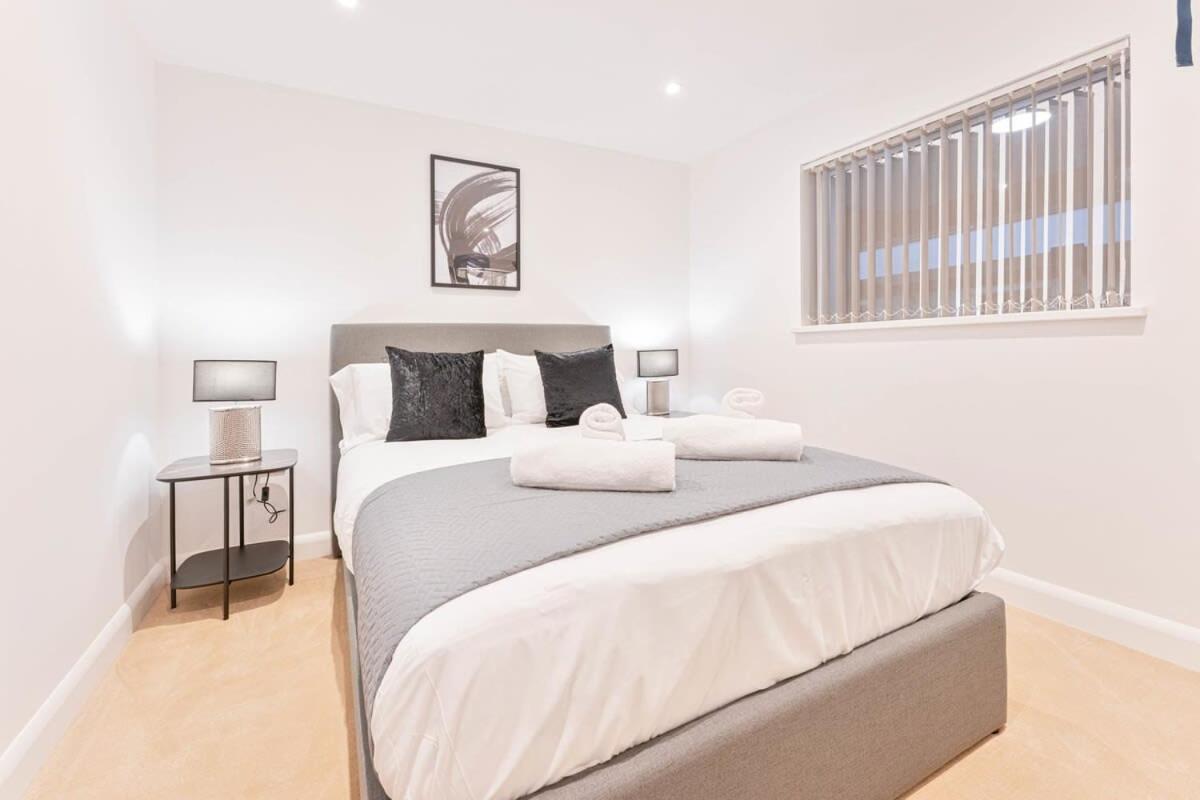 Lovely 2 Bed In Burton-on-trent