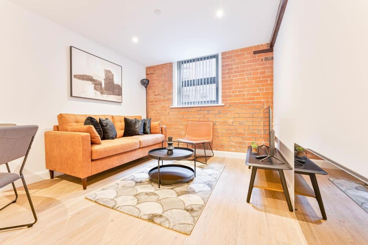 Apartment Lovely 2 Bed In Burton-on-trent Burton-upon-Trent